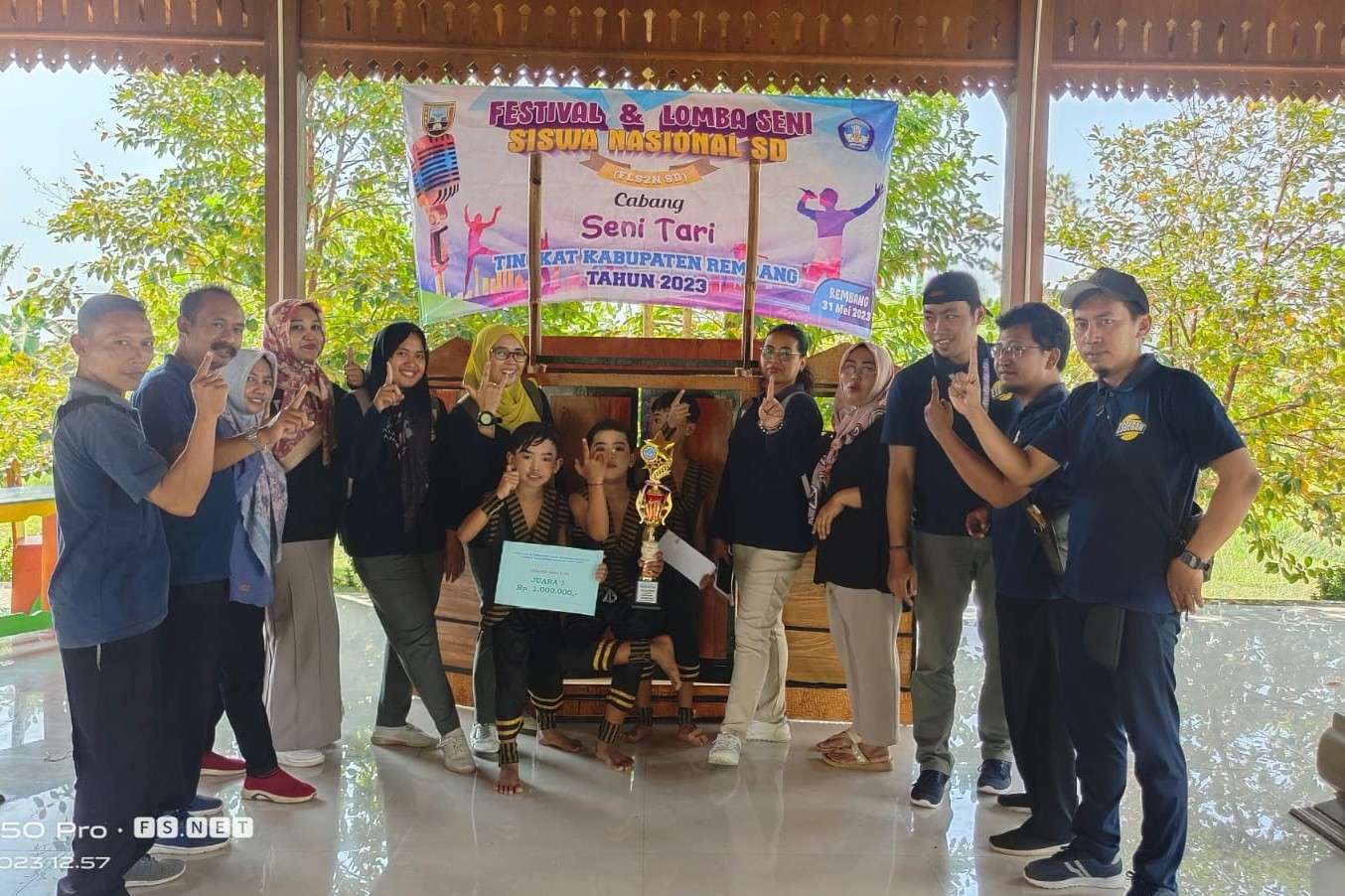 Juarai Seni Tari FLS2N 2023, SDN Mantingan Wakili Rembang Maju Tingkat Provinsi Jateng